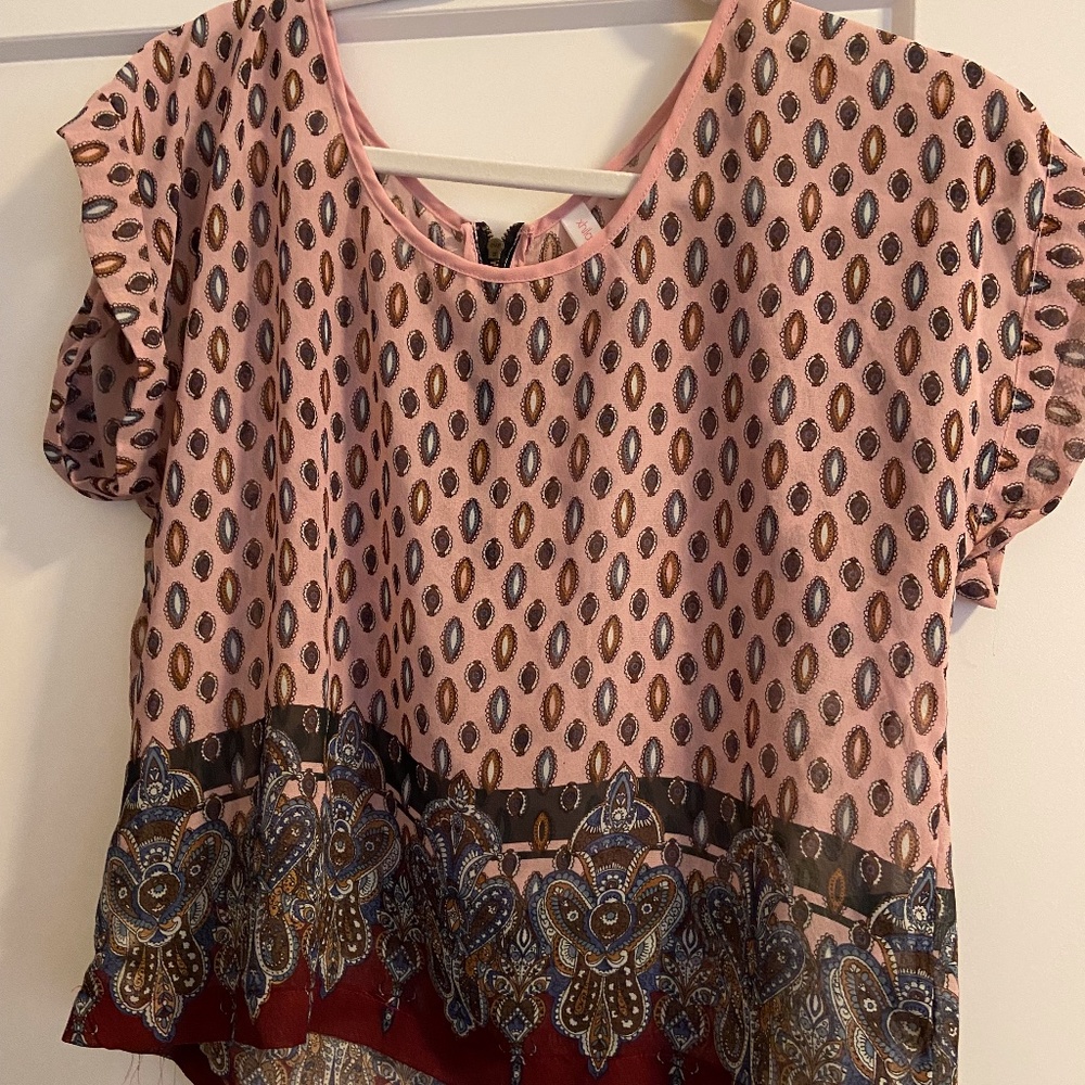 Xhilaration Pink Paisley Shirt (S)